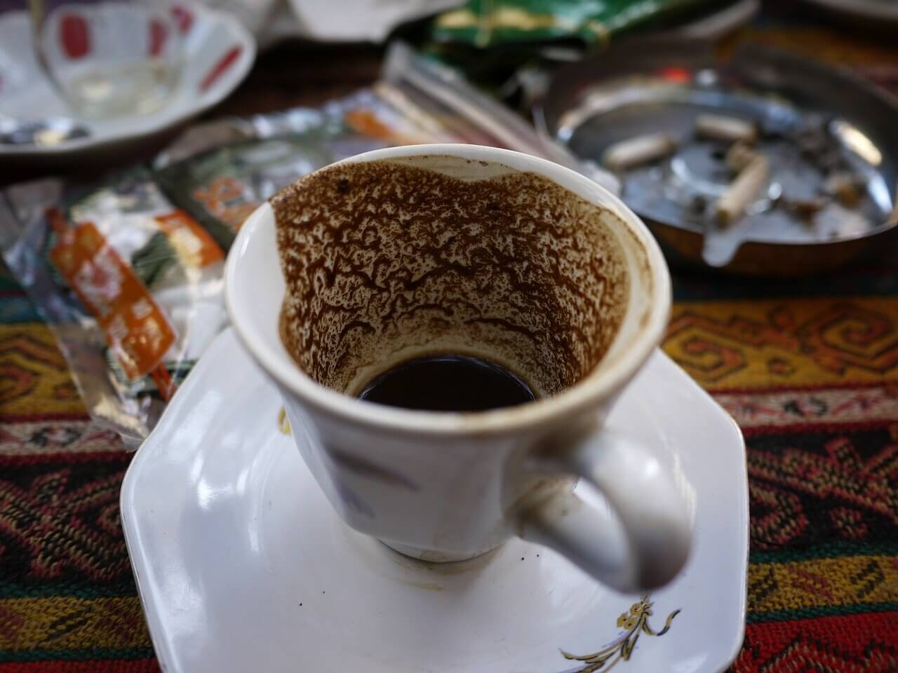 how to read Turkish coffee grounds